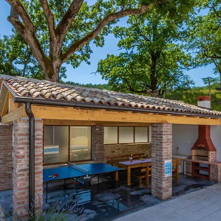 Ferienhaus Gresti, A Beautiful And Private Summer