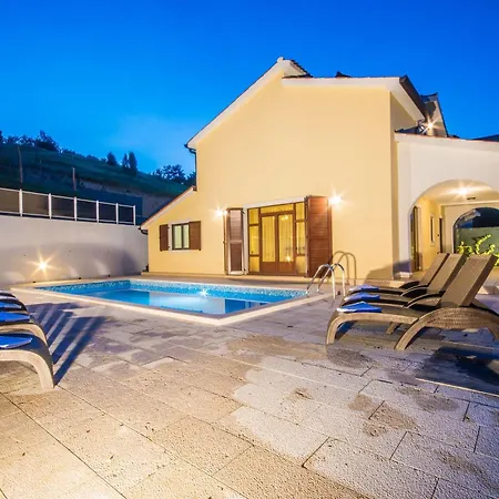 Gresti, A Beautiful And Private Summer Σπίτι διακοπών