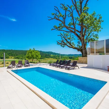 Gresti, A Beautiful And Private Summer *
