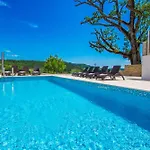 Gresti, A Beautiful And Private Summer