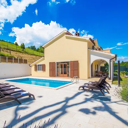 Gresti, A Beautiful And Private Summer *