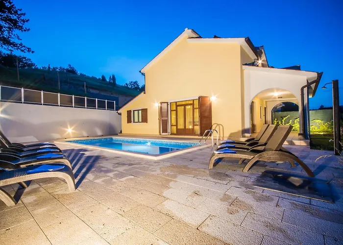 Gresti, A Beautiful And Private Summer Vikendica