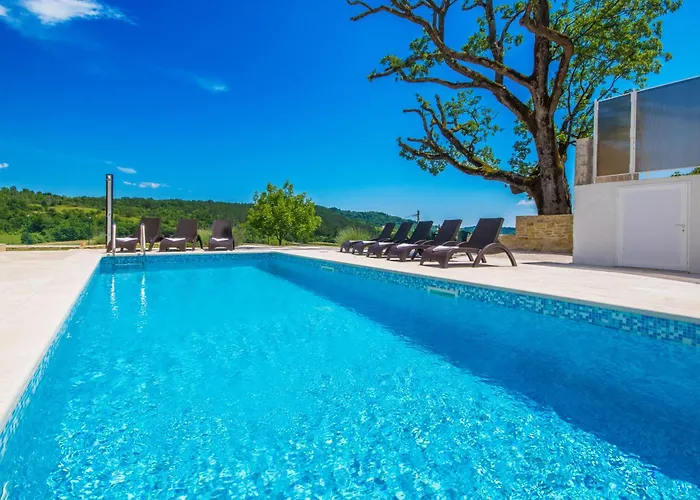 Gresti, A Beautiful And Private Summer