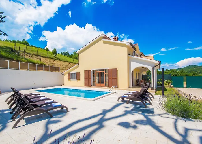 Gresti, A Beautiful And Private Summer *