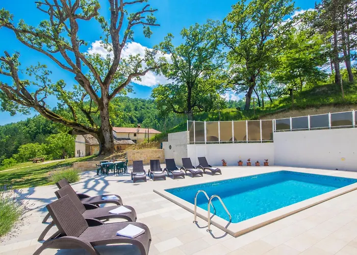 Gresti, A Beautiful And Private Summer Previz